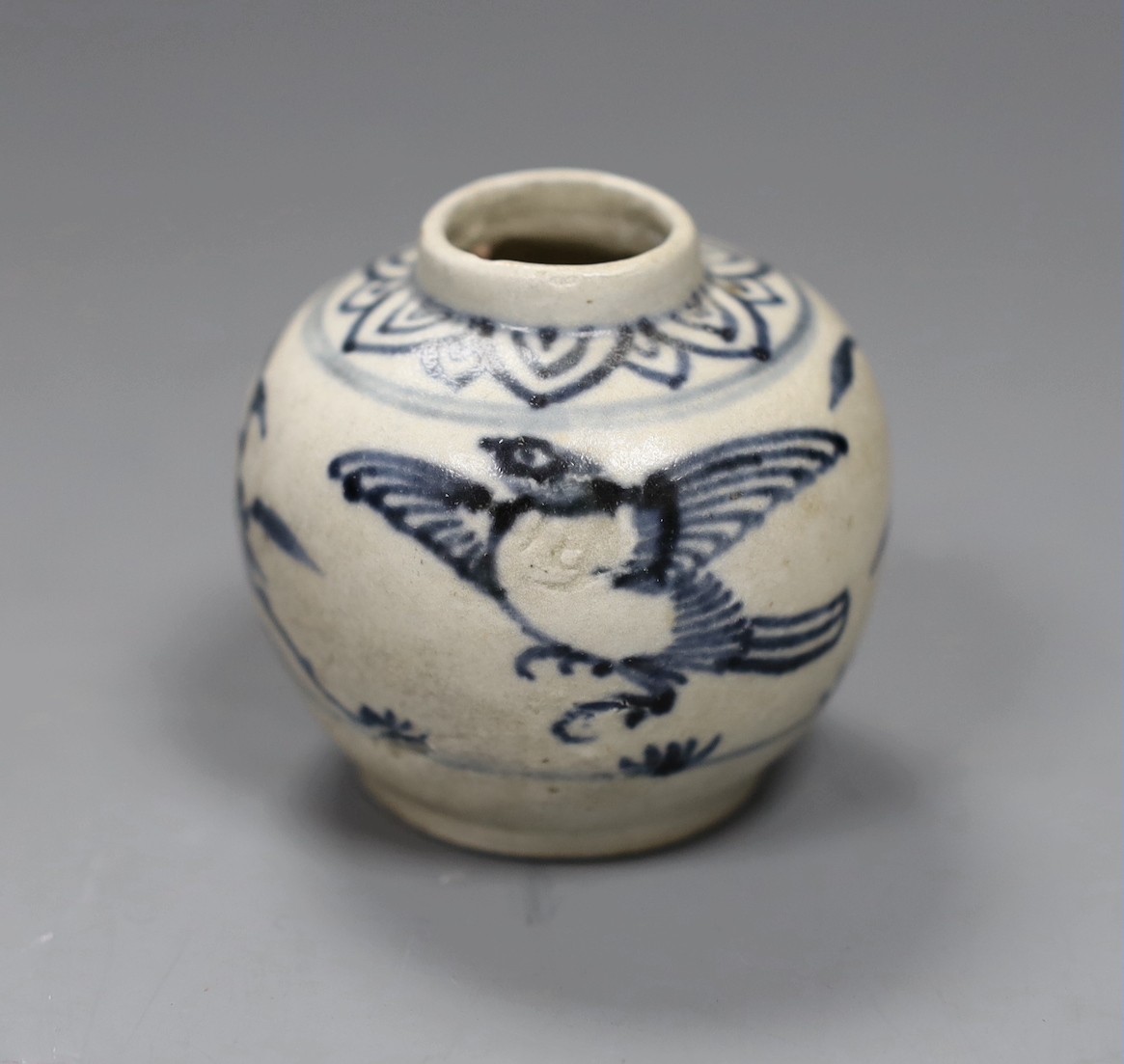 An Annamese blue and white jarlet, Hoi An Cargo, 6cms high
